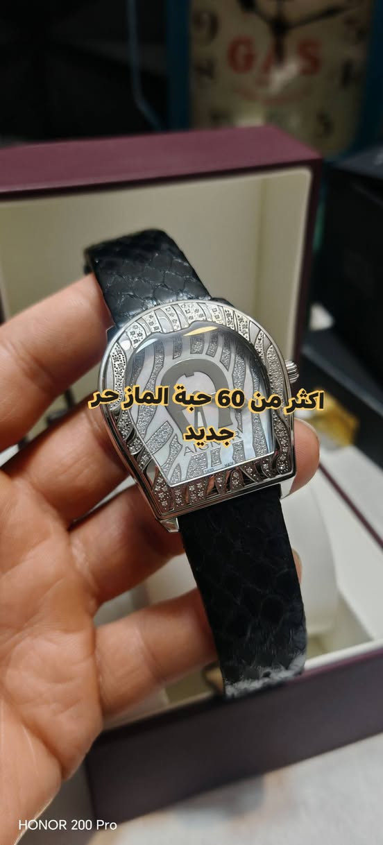 بسم الله
#اعلان #مزاد 
اليوم بث مباشر مزاد لمجموعة من الساعات المتنوعة  #فنتج و #حديث 
سويسري 
انتظرونا الساعة العاشرة 10:30

لا تنسون شباب الحضور ♥️


**إذا كنت صاحب هذا الإعلان وتريد حذفه لأي سبب، رجاءا أرسل رسالة إلى الدعم الفني**