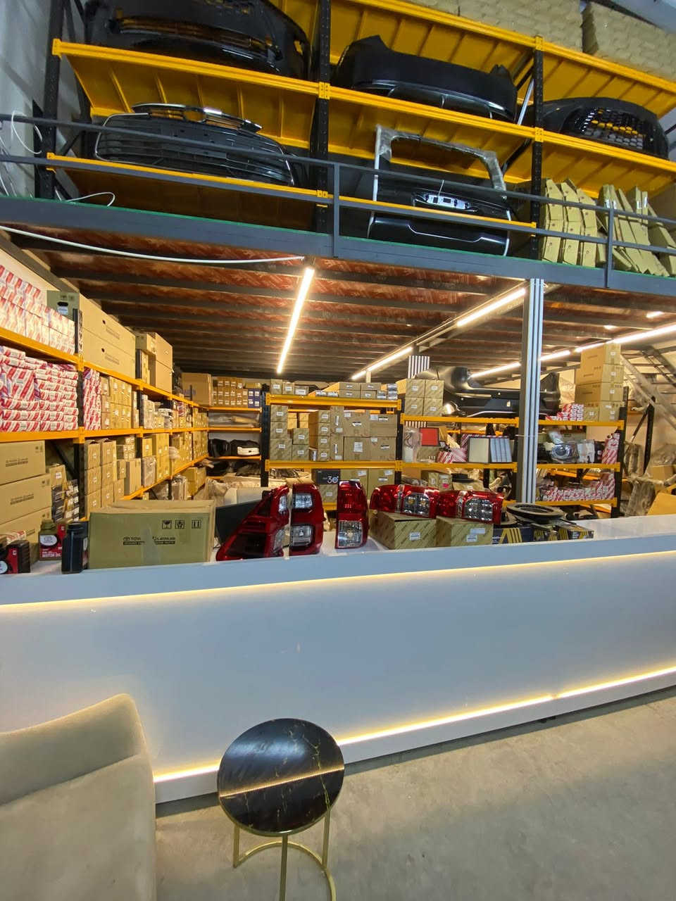 پارچەی تویوتا کراون بەردەستە 

هەولێر :سناعە شمالی کۆمەڵگای نوێ

متوفر غراض كراون الاصلية 

اربيل صناعه شمالي-مجمع جديد 

***********
***********
