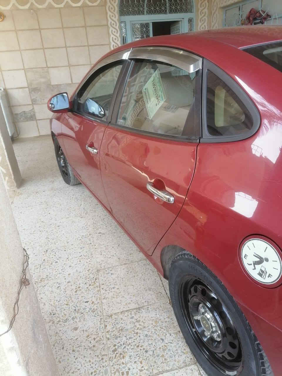 السلام عليكم
سيارة النترا ٢٠١٠ أمريكي مكينه ٢٠٠٠ بدون تبديل حادثه جاملغ الأيمن عكس السايق الخلفي مصلح نفسه موضح مكان الحادث بالصور وياها سونارات ٢ بيها صبغ تقريبا صفحة فقط صبغ بدون معجون بسبب شخوط وخباثة أطفال اكو بعض الملاحظات بالگشر موضح كلشي بالفديو 
السياره كلها بلاديه مملعوب بيها ابدا كهربائيات ميكانيك كله بلاد تبريد تدفئة صدر أمامي خلفي مابيها نقص برغي 
السياره بااسمي بس السنوية ساقطة بشهر ١٢
مكان السياره الأنبار قضاء هيت وبغداد 
***********
السعر ١٠٦ وبيها مجال 
مواصفات السياره :_
كشنات جلد بلادي
حساس اطار
ايكو اقتصادي لصرف الوقود
تحكم ستيرن
فتحة سقف طكتين
