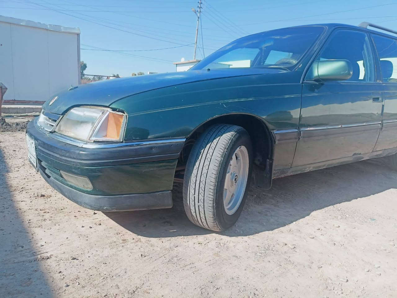 ابوبل اوميكه موديل 1992 رقم الماني سياره بسمي لاقرامات ولا اي شي جاهزه مجهزه تبريد بلادي شرط الوكاله والتحويل ماتصرف عليها كلشي جاهزه من كل النواحي سياره بلاديه السعر 27 اتصل وتدلل ***********
