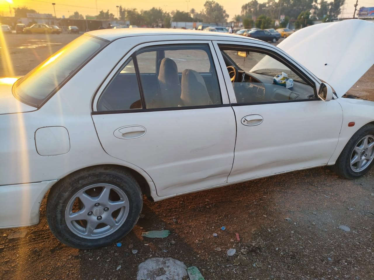 براتون ٢٠٠٤ ويرا  كير ومكينة جديدات ديكو جديد باتري جديد مصبوغة عام ٤٢وبيها مجال حك الجيةبغداد حي الجهاد ***********
