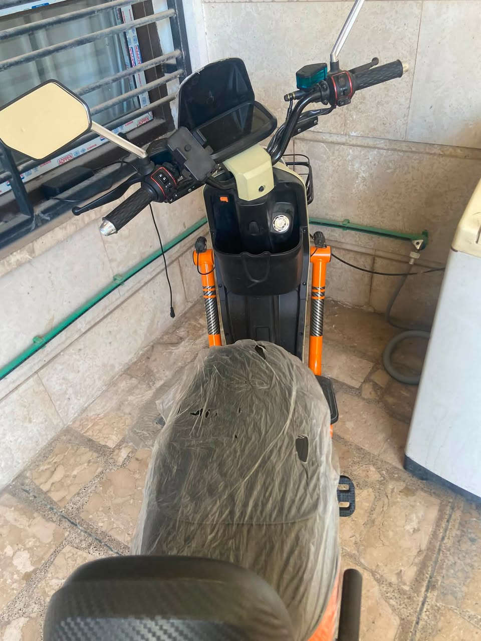 السلام عليكم جديد دراجه نوه HIS R9 pro شحن ملف 2000 خمس بطاريات حجم كبير 
32امبير  استعمال ثلاث أسابيع  سبب البيع السفر  والعلاج 
السعر590 ماشيه 200 اثنين ملحقات كنترول 2 مفاتيح 2 كارت 2 مكفول  98‎%‎
بغداد الرصافة نادي التركمان ***********

