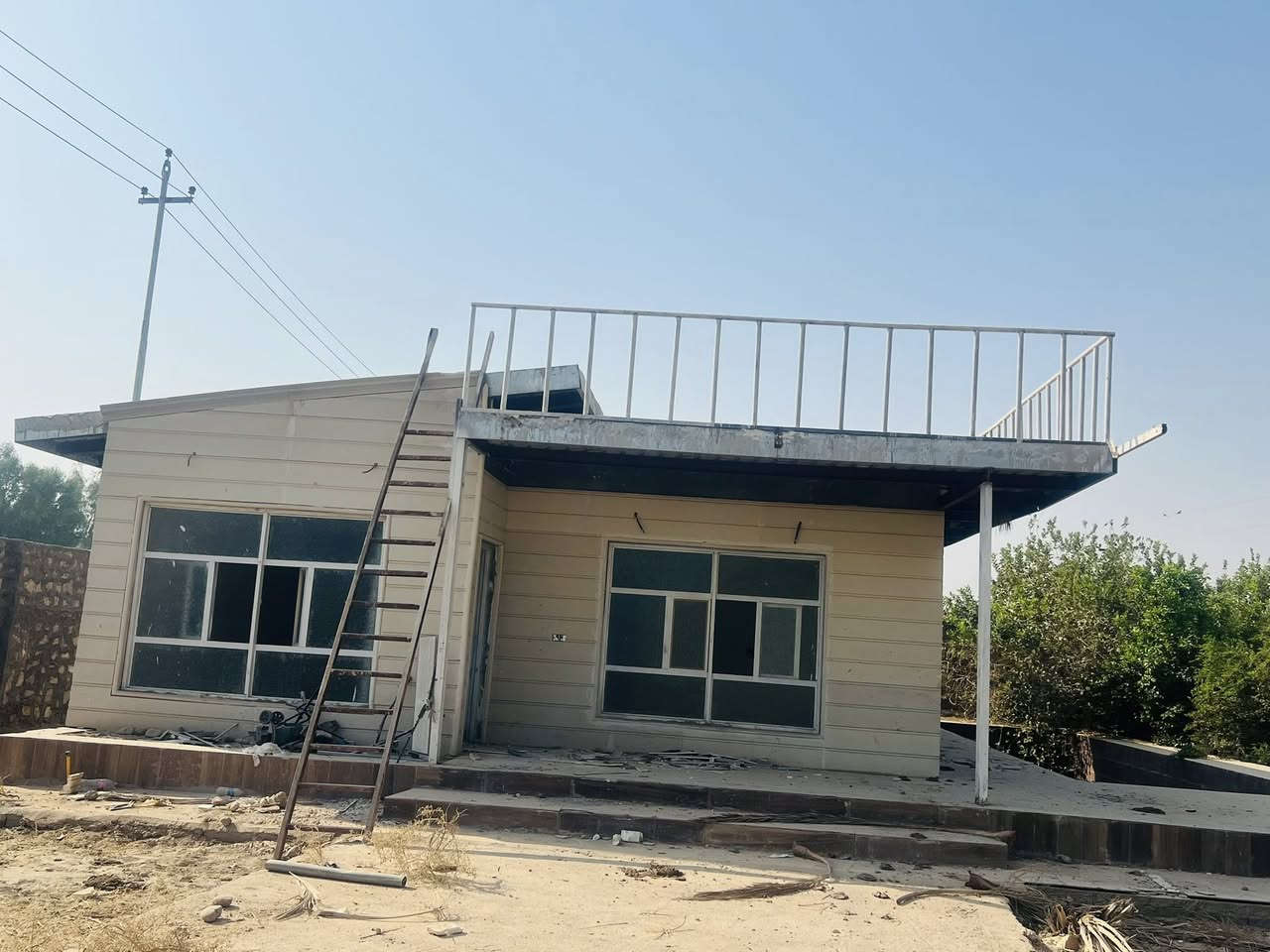 سلام عليكم ارض زراعيه للبيع 
المساحه (3) دونم ونص 
العنوان ام نعجه عمود 256 

‭0783 885 1910‬
