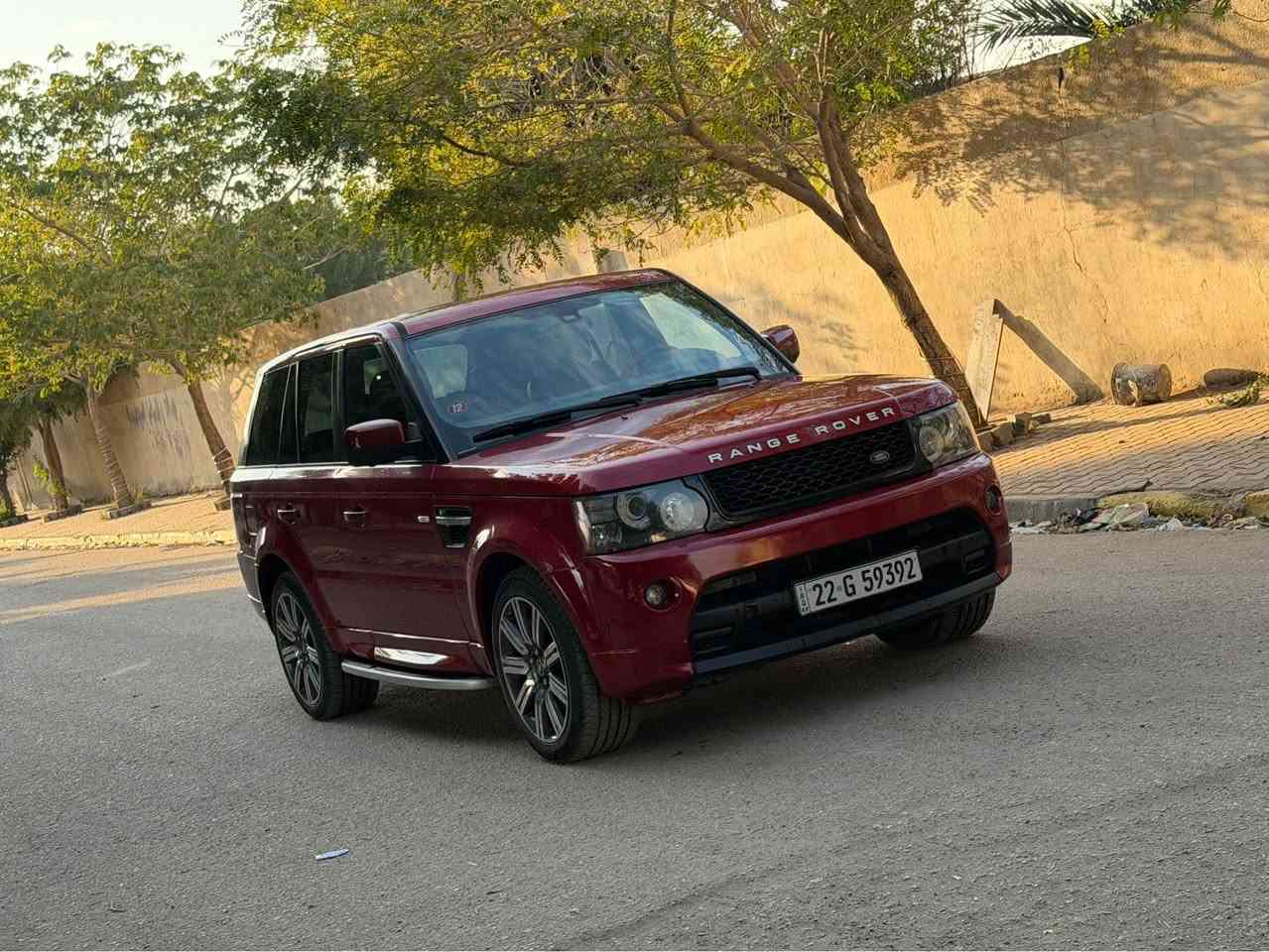 رانج روفر وكاله سردار مكفوله كفاله عامه 
للبيع السعر ١٤٨ ورقه قفل قفل
سياره جاهزه وجديده بالخير عل ياخذها كير مكينه حداديه جكات تبريد كفاله داخل لونين رقم شمالي تحويل مباشر مكاني بغداد العامريه *********** بغداد, العراق
