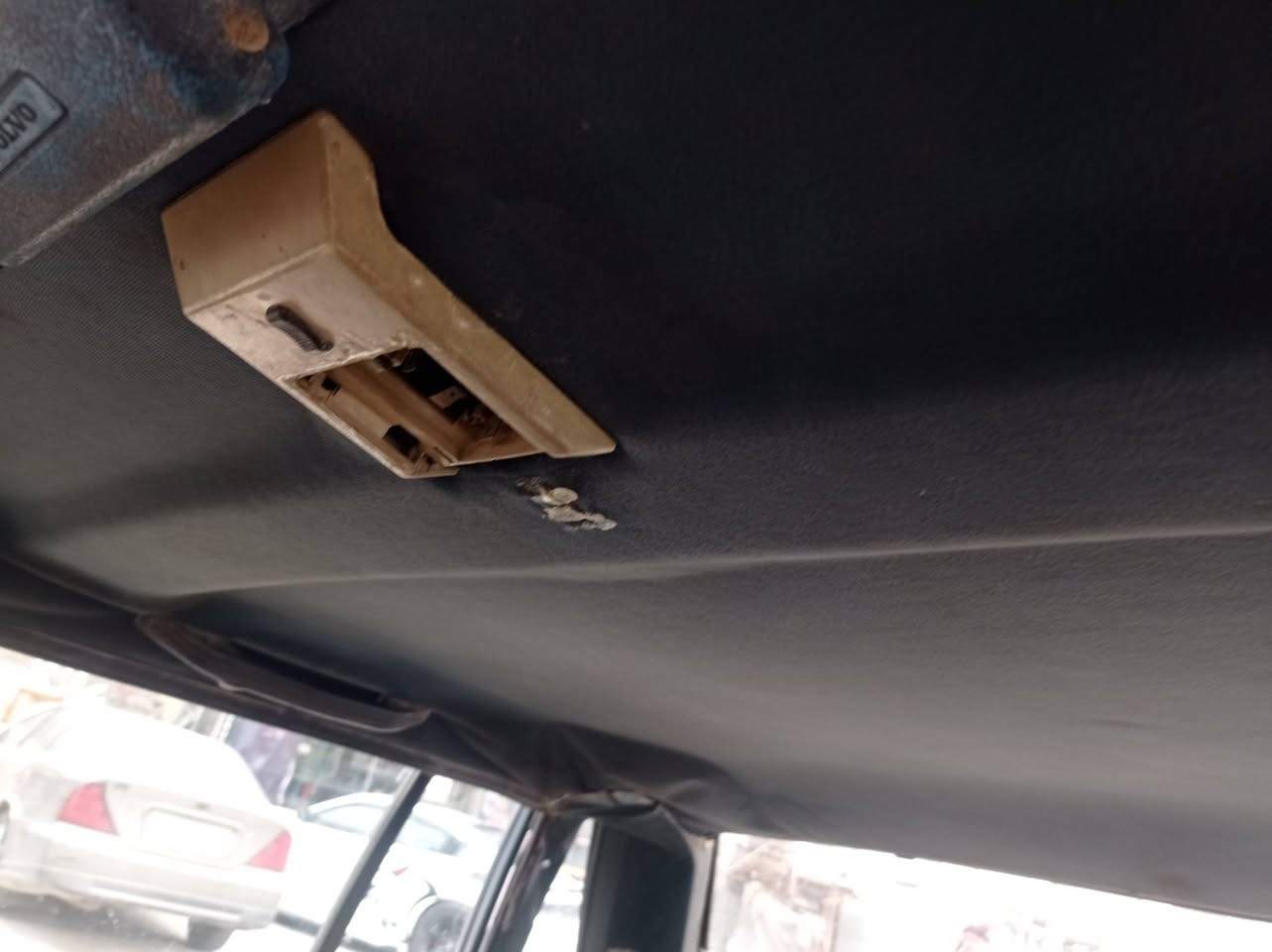 سلام عليكم فالفو 740 سياره بلاديه بدون صبغ وضربه مكينه وكير جدد اوتماتيك بلاديه تخم تاير جديد رقم نجف الماني سياره مال عمل وجاهزه كهربائياته كله شغاله السعر 24 مكانه بالنجف للاتصال ***********
