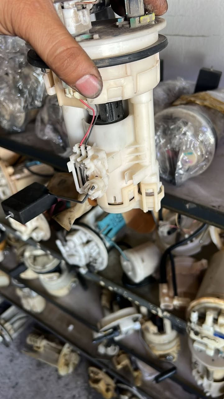 السلام عليكم 
متوفر قواعد فيت بم كورلا بيكاتشو من موديل 2001 إلى 2007 مال كصه كله زيو نظافة 
***********
