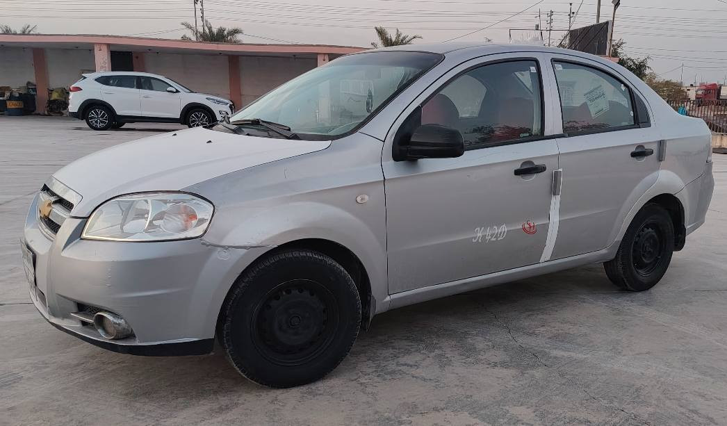 شوفرليت افيو 
موديل 2009
محرك 1600 كبس
كير اوتماتيك 
تايرات جدد باتري جديد 
سياره رقم سليمانيه شرط تحويل 
السعر 58 
مكانها ديالى خانقين
*********** بغداد, العراق
