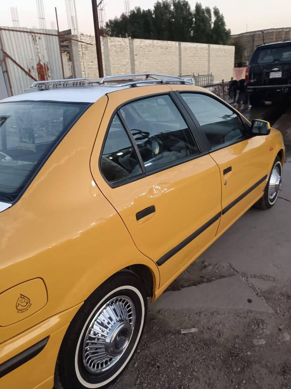 السلام عليكم سمنت موديل 12البيع السياره مكفوله ضربه صبغ ماكو عده طخه المشرعليهه خياس ماكو جراد خفيف بيهه عليهه دوشمه عام تخم تاير جديد مكينه كير تبريد صدر كلا جديد السياره مانقصهه شي جاهزه بسمي مكان بغداد السعر 47بيهه مجال ***********
