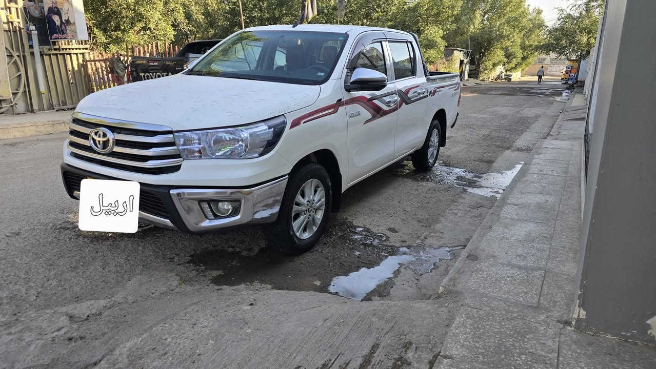 البيع بيكم تيوتا هايلوكس ناصي ساز
موديل2021 رقم اربيل الماني
السيارة مكفوله من الضربه والتبديل وبارد 
فول مواصفات شاشه كامره تحكم استيرن 
حساسات خلفيه مثبت سرعة 
بصمه تشغيل بصمه ابواب
 بنيد جكات باب الخلفي جكات 
محرك 2700 اسبير مانازل 
تبريد ثلاث قطع تبريد كشنات تبريد خلفي
السعر 258 وبيه مجال للشراي العنوان بغداد 
***********
