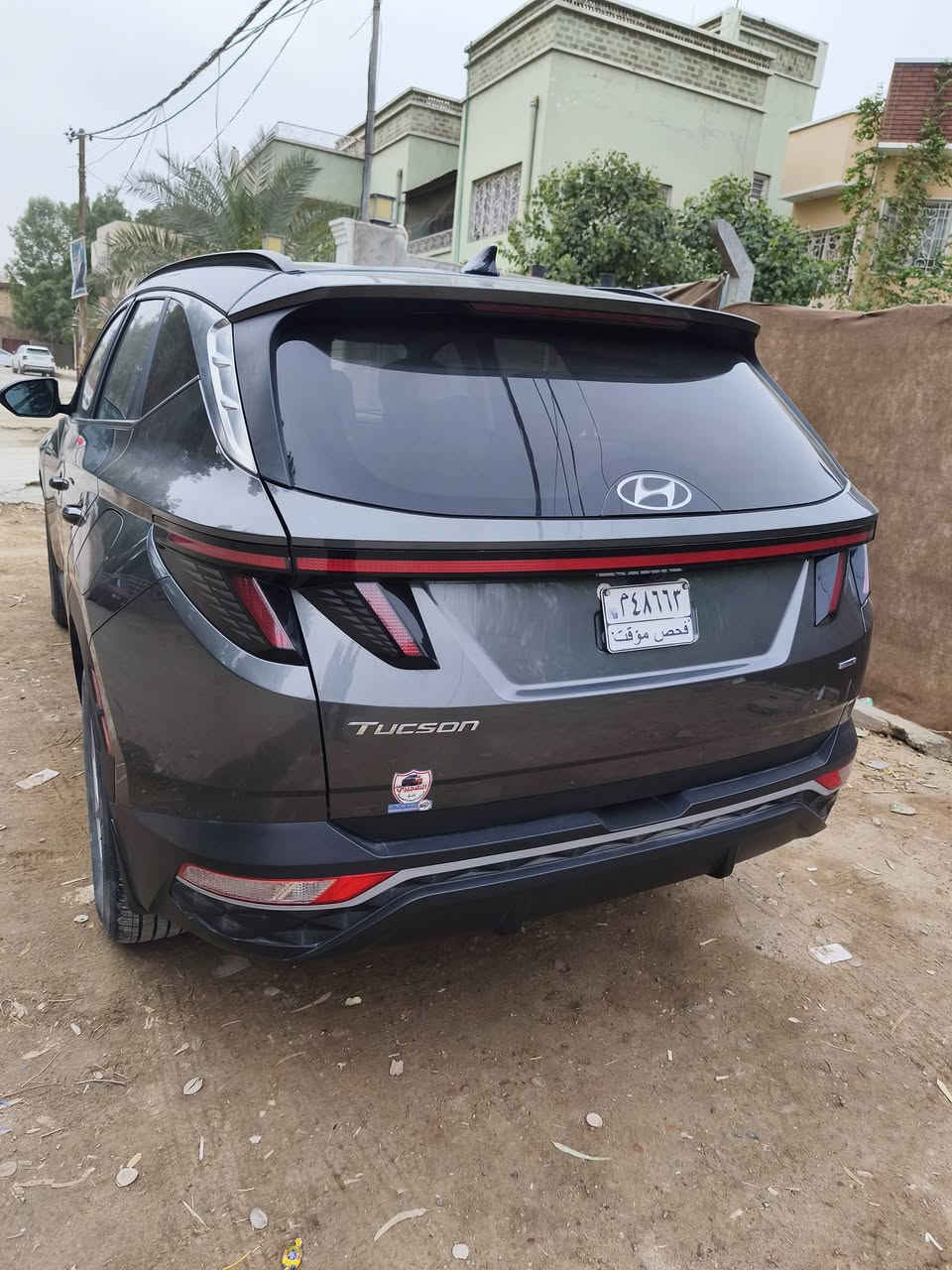 سلام عليكم
توسان 2023 مواصفات SEL فول عدا الفتحة Htrac
حادثها فقط بنيد مبدل بدون ايرباك وصور الحادث بالمنشور 
البقية ليبل واحد 
اللون زيتوني
ماشية ٩٠ الف كم
مكينة 2500
كرسي السائق كهرباء 
جنطة كهرباء 
شاشة كاميرا 
تحكم ستيرن 
كروز سرعة 
وضعيات قيادة مختلفة 
لايت LED
وبقية المواصفات 
السيارة بدون رقم وتترقم جميع المحافظات 
رقم واتساب ***********
