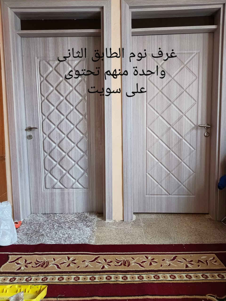 دار للبيع
المساحة 348م 
الواجهة 16
العمق 22
البيت طابقين يحتوي على غرفتين نوم + هول + غرفة ضيوف + مطبخ + صحيات في الطابق الارضي
ويحتوي على بيتونة + هول + غرفتين نوم (واحدة منهم تحتوي على سويت)+ صحيات في الطابق الثاني 
البيت يحتوي على حديقة واسعة + كراج + طارمة + ترك جانبي وخلفي

الموقع / حي السكر / قرب جامع الرحمة / شارع المشجر وخلف المجمع الاوربي 2 بالضبط ، شارع تبليط

البيت سند حديث 2025 بأسم صاحب الدار 

البيت محدث وصالح للسكن
سعر المتر الواحد مليون وربع

***********
***********
