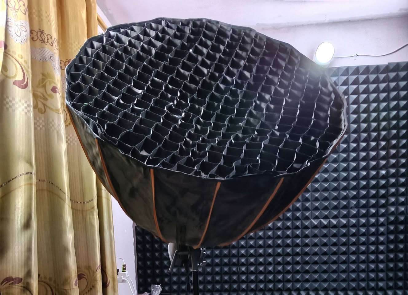 للبيع كاميرا سوني a7iii شترها 19k كاميرا نظيفة هواي يجي وياها 
1.سوفت بوكس عدد 2 مقياس 90
2.ستاند أو حامل سوفت بوكس 2
3.شاحنة اصلية عدد 1
4. بطاريات عدد 2 اصليات 
5. رام 4k حجم 64G
6. اضاءة مستمرة حترافية عدد 3 
ملاحظة/ اضاءة amaran 150c و nanlite fs-150b و godox sl60iibi و سوفت بوكس من شركة godox
......
السعر النهائي 1,350,000 مليون دينار عراقي


**إذا كنت صاحب هذا الإعلان وتريد حذفه لأي سبب، رجاءا أرسل رسالة إلى الدعم الفني**