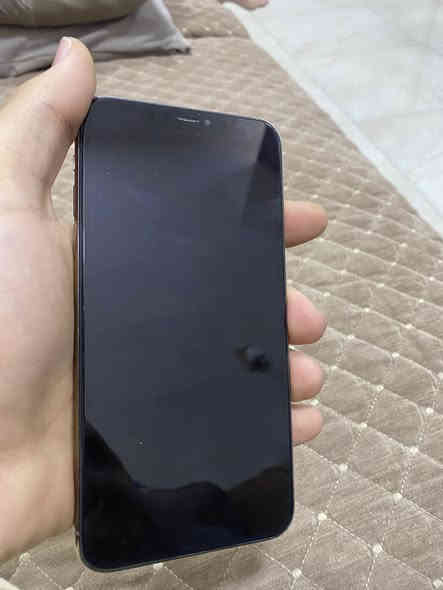 ايفون 11برو ماكس ذاكرة 256 لون ذهبي مبدل شاشة اصلية ومشكلة بل بصمة والبطارية 78 خدمة العنوان بغداد العامرية السعر 250 الف للاستفسار ***********
