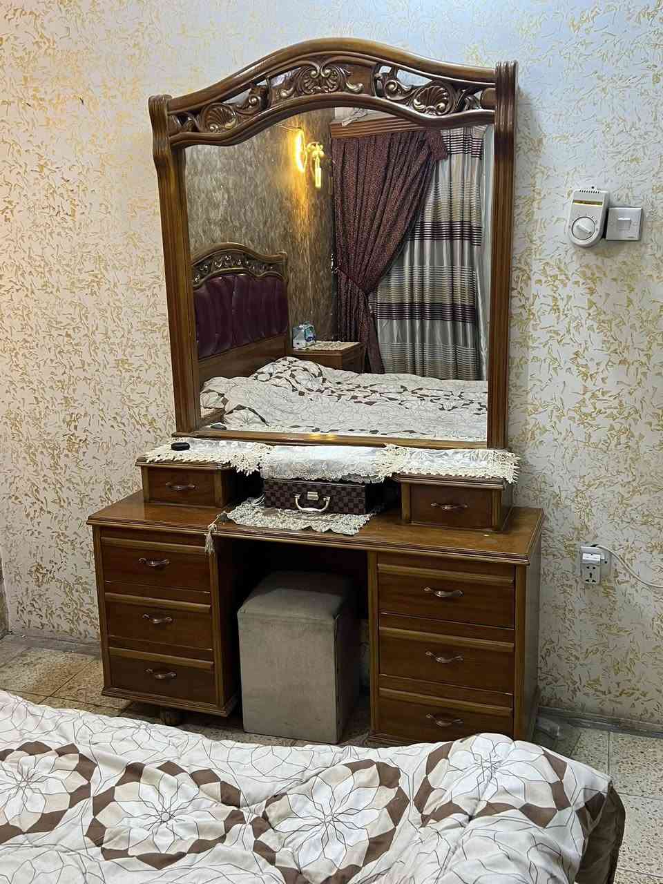 غرفه نوم نفرين صاج درجه اولى مكاني بغداد.     ***********
