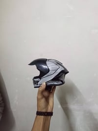 خوذة • للبيع