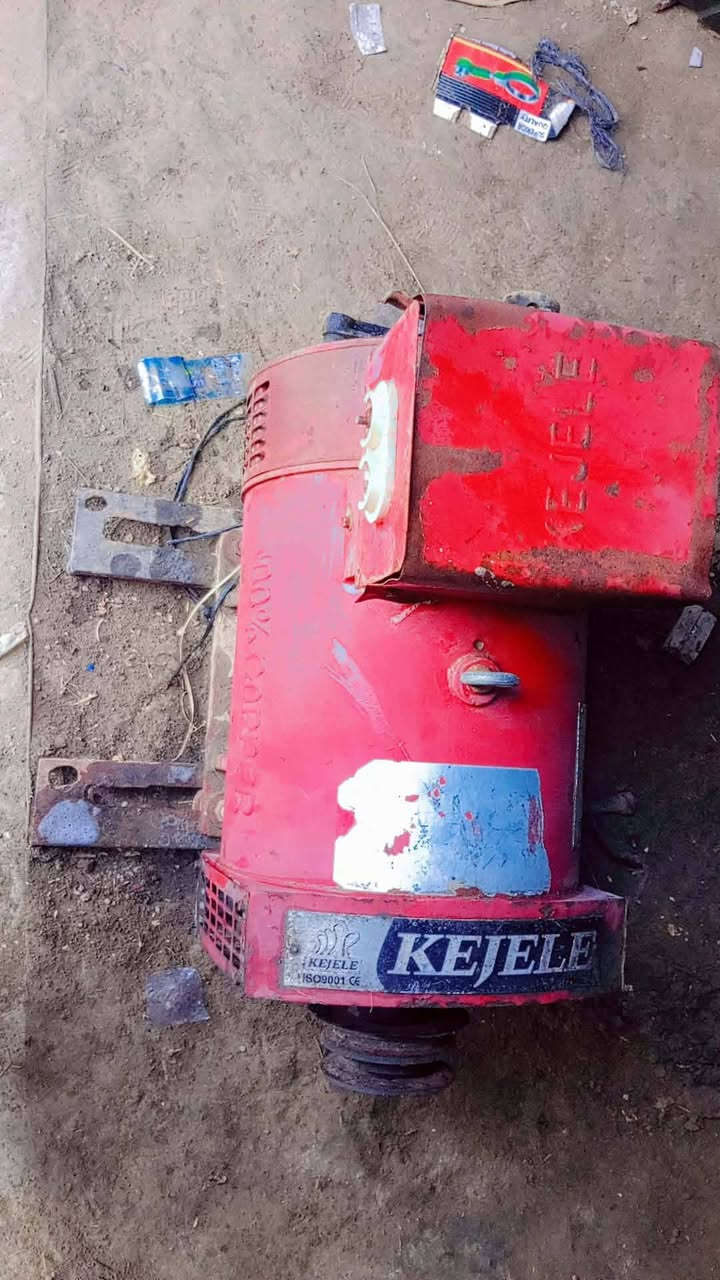 ماطور للبيع ابو ثمانيه فير مرشال مع رأس توليد
بابل الحمزه الغربي الخمبيسيه
للاتصال ***********
***********
