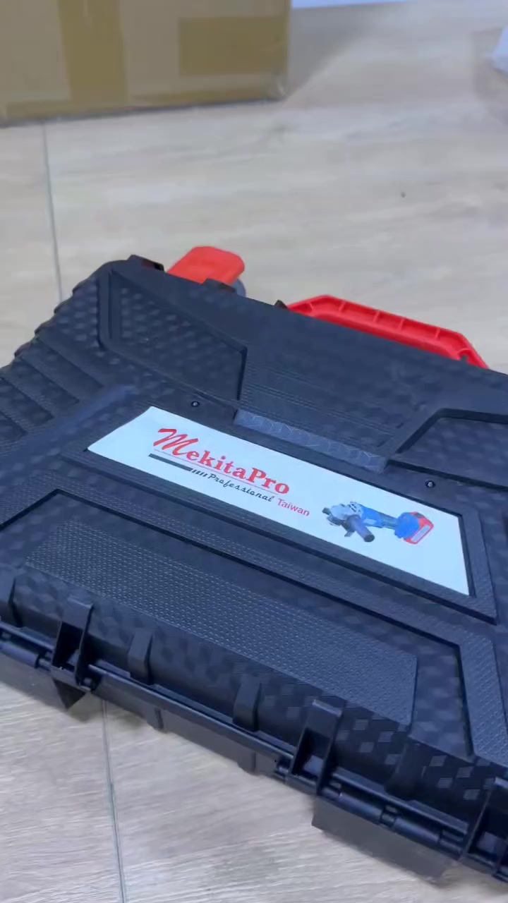 🔧💥 حرّر شغلك من الأسلاك!

كوسرة تقطيع ليثيوم 48V بقدرة قوية وسرعة عالية، تقطع وتجلخ بكل سهولة ودقة.

✅ بطاريتين لتشتغل أطول بدون توقف

✅ خفيفة وسهلة الحمل

✅ أمان عالي مع غطاء حماية ومقبض مريح

✅ حقيبة مرتبة تحفظ كل القطع

سواء كنت محترف أو تشتغل بالبيت… هذي الكوسرة بتكون مساعدك الأقوى 👌
للطلب او الاستفسار راسل الصفحة او اتصل على الرقم ***********
