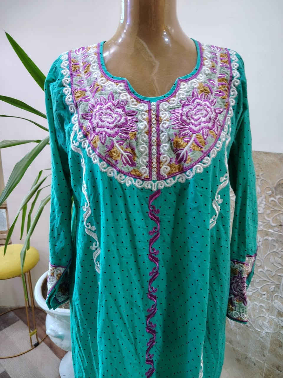 السلام عليكم 🌹اللهم صل على محمد وآل محمد الطيبين ♥️هاي مخاور باله كويتي بنات تجنن. لا غلطه 😍😘 بنات من فظلكم علقو ولو بكلمه واني ممنونه منكم


**إذا كنت صاحب هذا الإعلان وتريد حذفه لأي سبب، رجاءا أرسل رسالة إلى الدعم الفني**