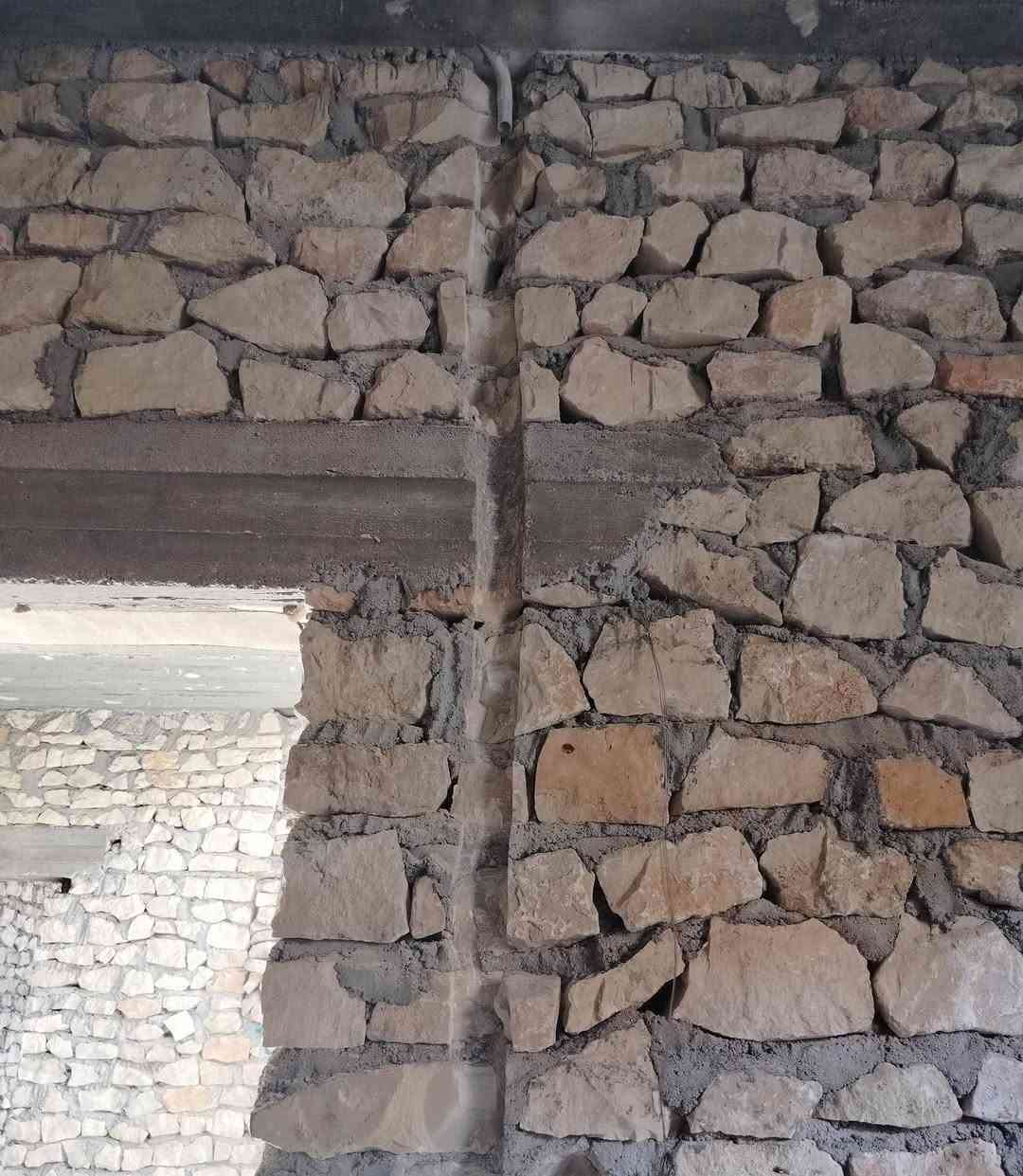 السلام عليكم ورحمة الله وبركاته
يوجد كادر لحفر نقاط الكهرباء والماء 
بسعر مناسب جداً جداً  1500 للنزال الواحد 
وأيضاً لتنظيف البيوت كما موضح في الصورة 
للاستفسار أكثر الاتصال على الرقم  ***********
