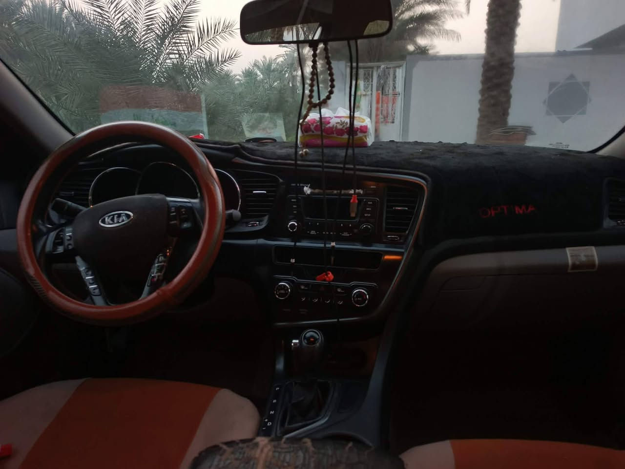 سلام عليكم للبيع ابتيما 11 محرك 2400 حداديه تخم تأير رقم بغداد بيها بنيد وجاملغ امامي بدون دواخل السياره بيها رشات صبغ قليله بدون معجون اثر جرد السياره خير من الله ***********.  مكلف بل نشر
