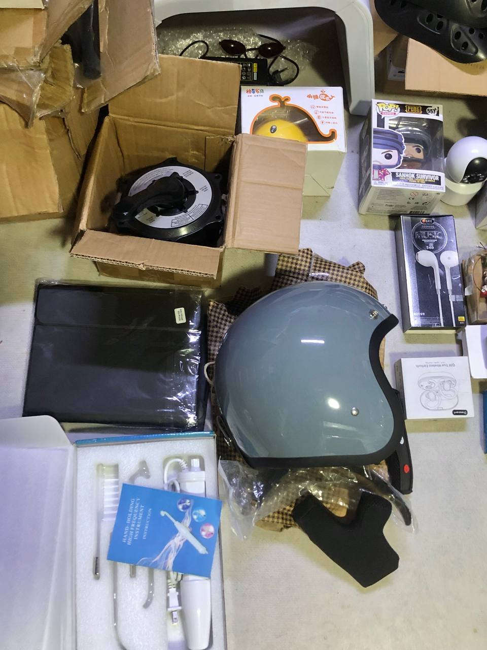 شلعتين مجموعهن 50 قطعة بسعر 100 واصل تطلع القطعة أقل الالفين 
يوجد توصيل


**إذا كنت صاحب هذا الإعلان وتريد حذفه لأي سبب، رجاءا أرسل رسالة إلى الدعم الفني**