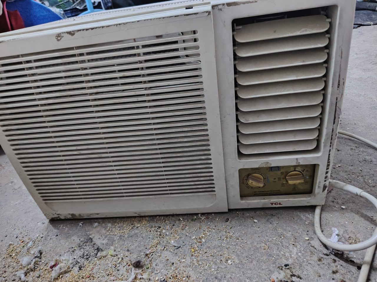 اغراض جديده للبيع ***********
