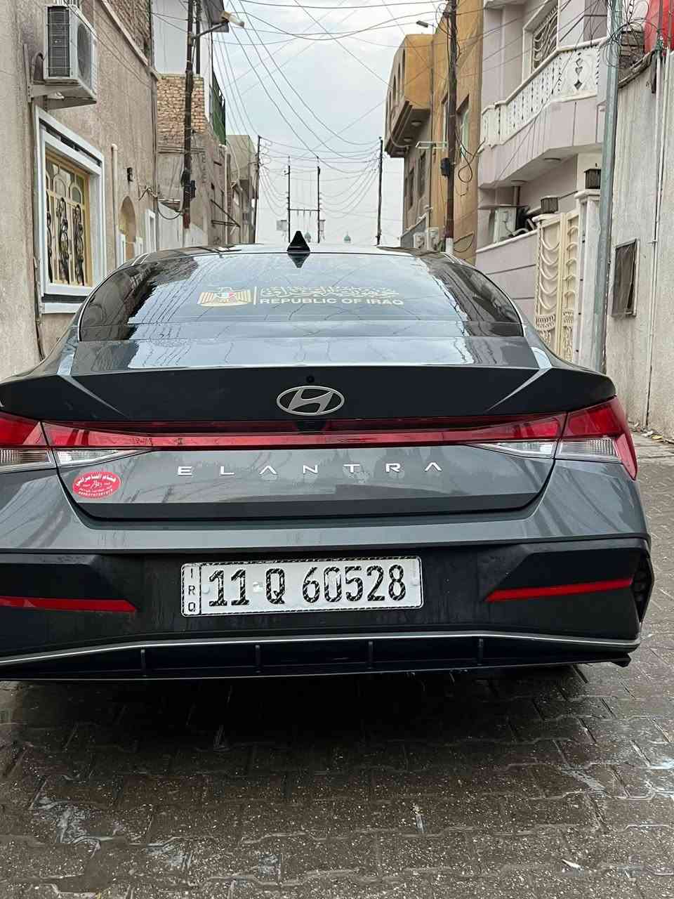 السلام عليكم النترا ٢٠٢٥ فول كندي.  حادثهة بس بنيد ودعامية. 
بدون دواخل ابد. فقط بنيد  وناشر التفاصيل 
تخم تاير  كشنات. تدفئة. استيرن. هيتر. 
فتحة 
بصمة تشغيل عن بعد 
قيادة ذاتية 
تحديد مسار 
شاشة دجتل 
فول رادرات 
توقف ذاتي 
سمعات سستم كشنات جلد 
السيارة شخط مابيهة. ابدااااا نضيفة جدا  
الاستفسار *********** السعر ١٧٥ قفل
