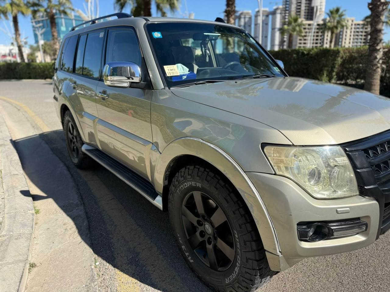 للبيع متسيوبوشي باجيرو حبتور 2008 السياره كلين ومكفوله كفاله عامة  رقم بغداد الجديد 
المكينة مبدلها جديده وشادها مال كصة ماشيه 3000 كبل مكفول مسويلها ادامة عامة من كل النواحي منظومة بازين ومنظومة تبريد وبالاضافة الى ادامة للكير من ناحية الفلتر والدهن مبدل جديد حالياً ماشية 190 الف كيلو متر غرفتها جديده وشادلها شاشة نوعية مميازه جداً تخم تاير جبلي جديد مكان السياره بغداد الاعلام

السعر 125 ورقة وبيها مجال قليل 
للتواصل وتس اب ‭0772 609 8066‬ بغداد, العراق
