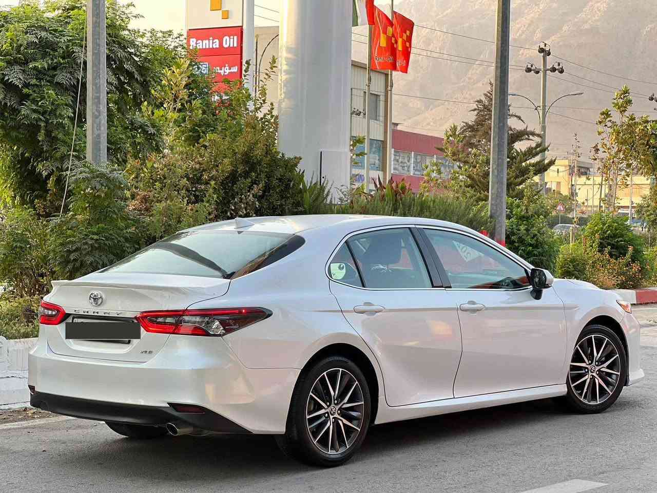 بەناوی خودای گەورە
Toyota camre 2022 XLE 
*********** Vibar whats app  
تۆیۆتا کامری ٢٠٢٢ xle
رەنگی سپی سەدەف مواسەفاتی xle فولی بی پانۆڕاما سەیارەکە رەقەم یەک جوان و پاکە کوشن جلد هیتەر شاشە گەورە ڕادار تەحدیل سورحە 
ئەوتۆ فول لایت لید 
بریک بەسمە شەخال ئەوتۆ هۆڵد  
سێ مود لخوڕین ئیکۆ نۆرمال سپۆرت
بەردی گزۆز ڕادار هەمووشتێکی بەشەرت موبایل جارج فول فول مواسەفات هەموو گیانی بەشەرت سەیارەکە زۆر پاک و لۆک ماوەتەوە
٥٧ مایل ڕۆشتووە
سەیارەکە دوپارچەی بۆیاخە بۆنت و چەمەلاخی لای سەکن لەگەل پەڵەیەک کارت بەبی ناو بی ئەرباگ شانسی بەشەرت
گیر مەکینە کارەبای تەقە و رەقە هەموو گیانی بەشەرت سەیارەکە رەقەم یەک جوان و پاکە بەشەرتی وەکالە و بەناو کردن ڕەقەم هەولیر
ناونیشان ڕانیە حاجیاوا
فایبەر وەتس ئەپ
*********** السليمانية, العراق
