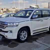 بۆفرۆشتن. 🎌✔️🎌 للبیع  تۆیۆتا لاندکرۆز 2016  V8   ٨ بستۆنی فوول مواسەفا...