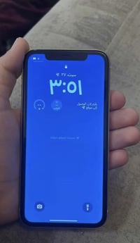 ايفون ١١ عادي ذاكره ١٢٨ فقط مشكله بصمة الوجه السعر ٢٧٠ مكاني بغداد ٠٧٨...