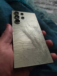 سامسونج اس ٢٤ الترا • ١ تيرا • بعقوبة