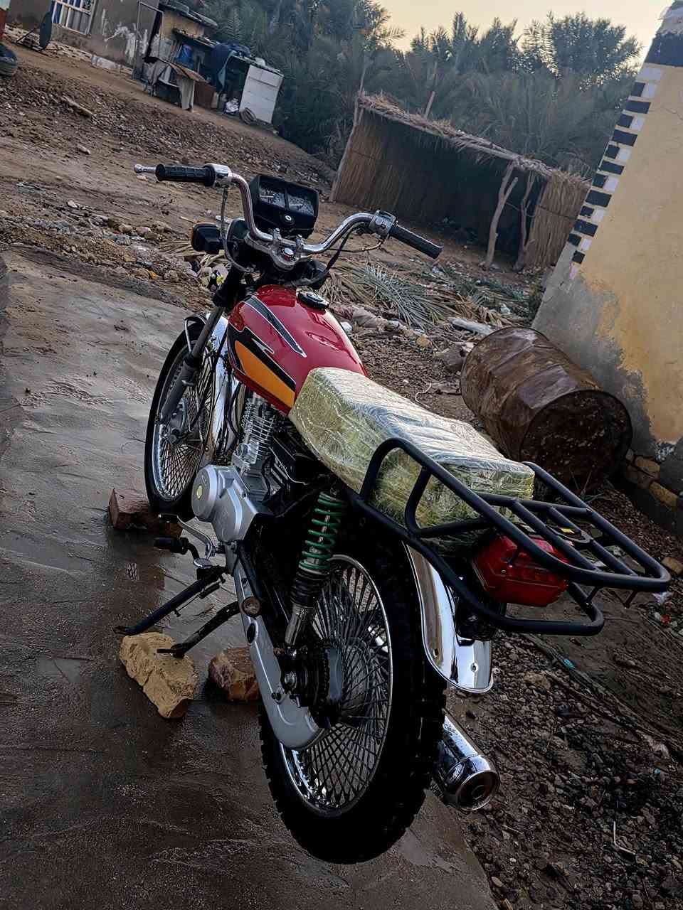 سلام عليكم دراجه 4كير اوراق مكان ديوانيه الحمزه ال شرقي ال تواصل على ***********
