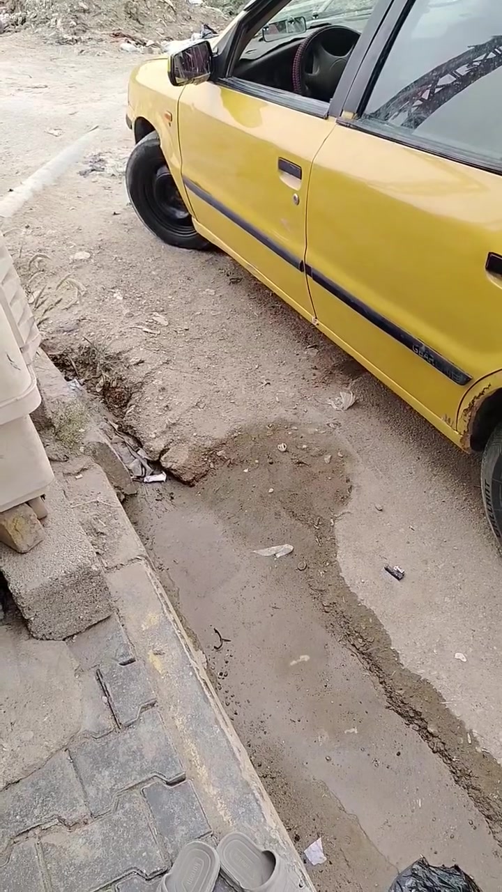 السلام عليكم ورحمة الله وبركاتة سمند موديل 11ناطق سياره نضيفه خير من الله رقم نكليزي مصفره هيئه وغرامات تبريد وي السويج سياره جاهزه بيع او مرواس ب مارك او بطه ***********استفسار اكثر اتصل وتدلل
