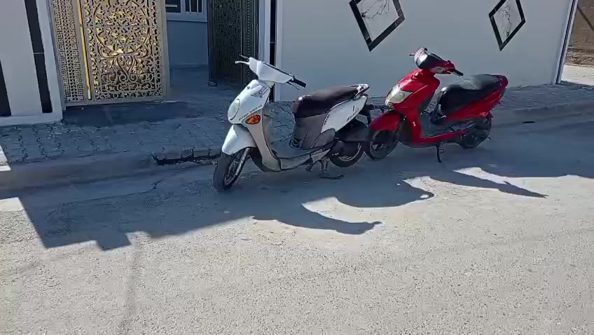 بيت ٢٠٠ متر للبيع سبع قصور شارع كريش 
***********
