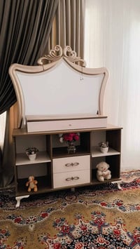 النجف • ميز مرايه