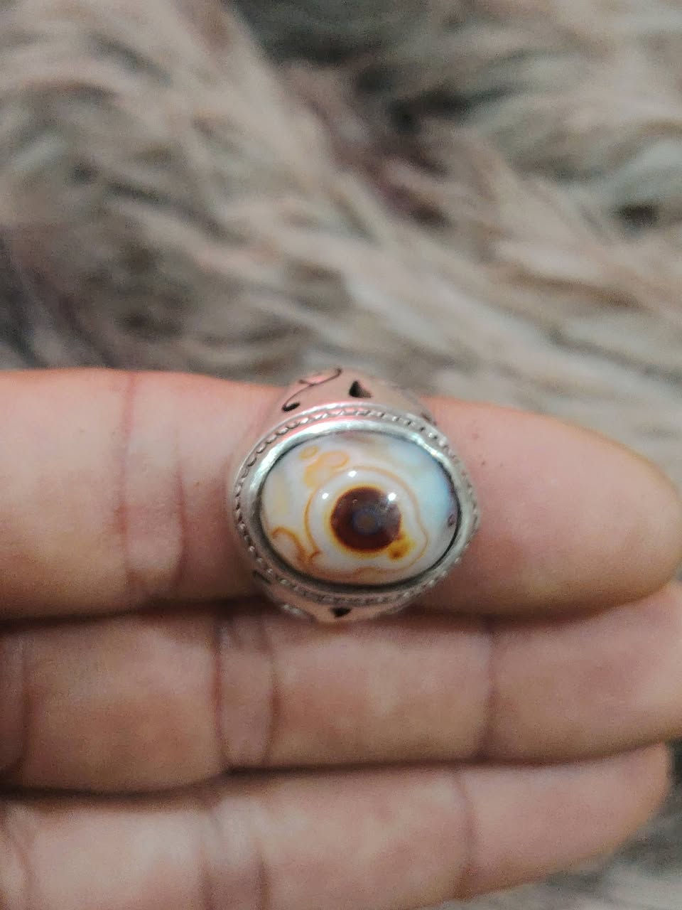 سليماني معطف لبيع مكاني بغداد
***********
