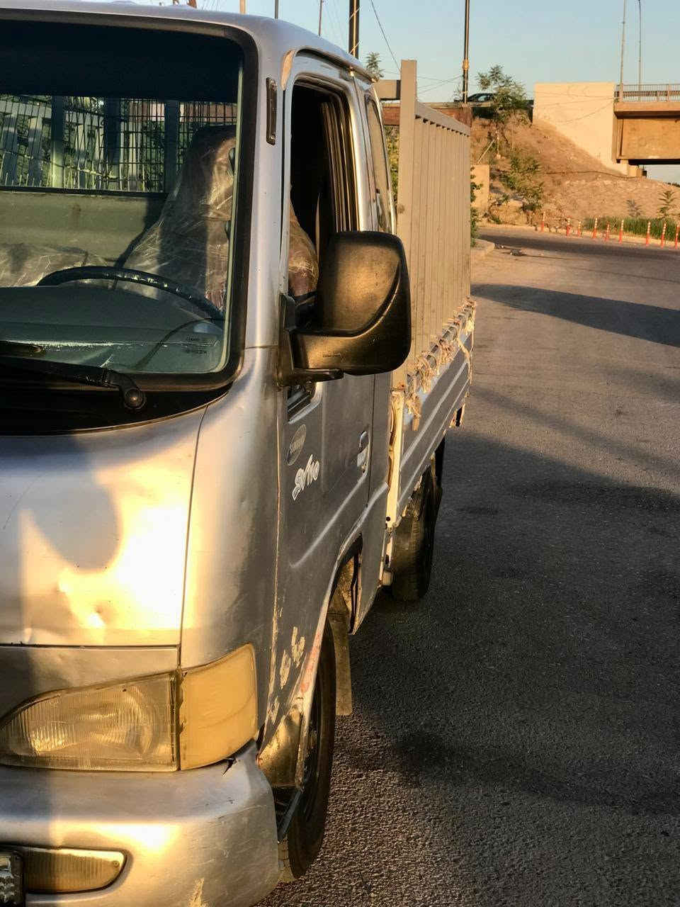 كيه سومسوك للبيع
رقم الانبار دولي وبسمي
موديل 2099 
السياره جاهزه كير ومحرك واكسل تخم تايرات جديد صدر نضيف سياره مال جني خير من الله السعر ٥٠ وبيهه مجال
***********
