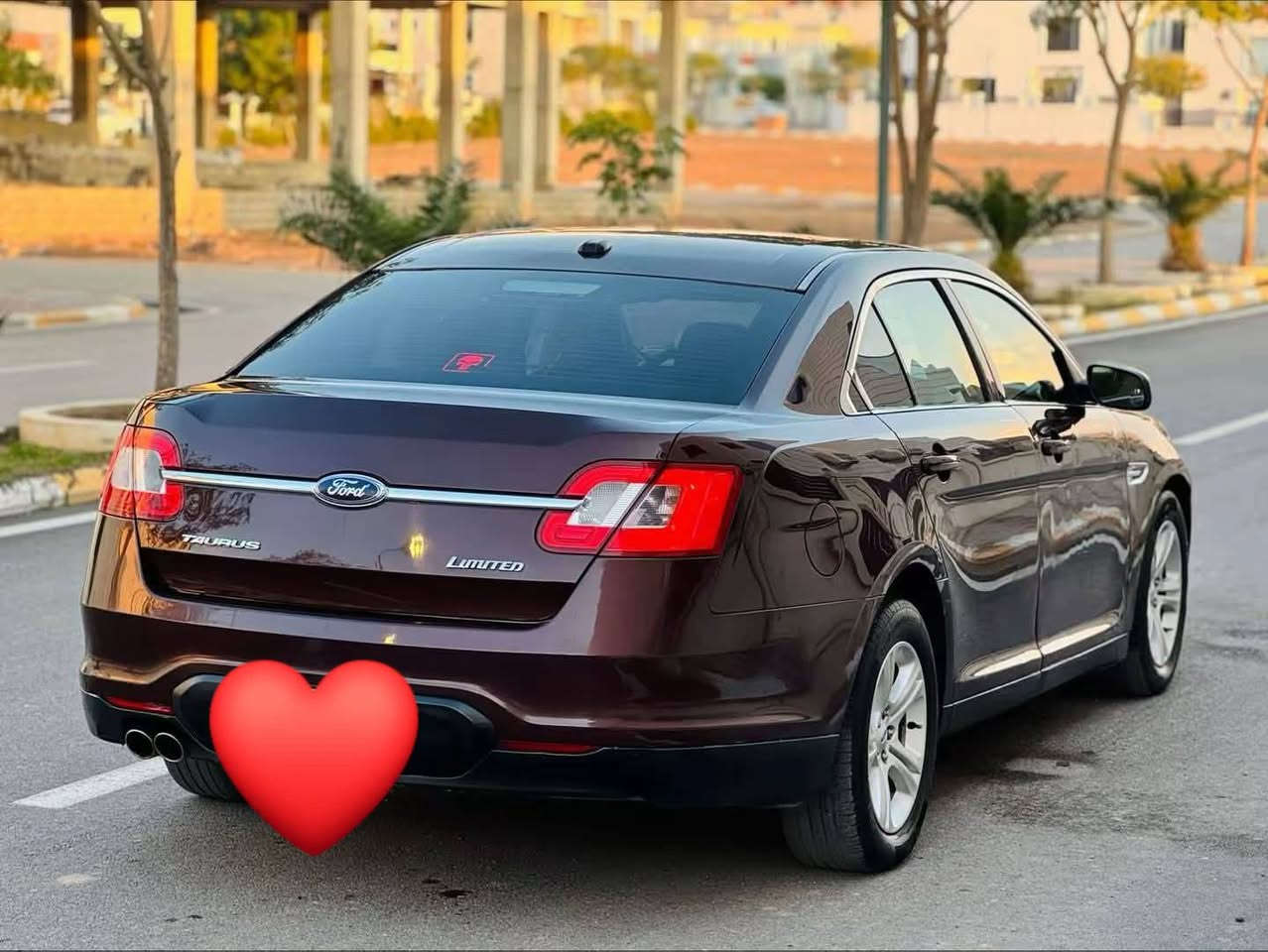 سلام و عليك فورد تورس البيع موديل 2010 رقم جديد سليمانيه  السياره بسمي تحويل ثاني يوم الضرر موضح بل سونار السياره احله من الصوره اي نقص مابيها السعر98 وبيها مجال  رقمي ***********
العنوان ديالى... جلولاء
