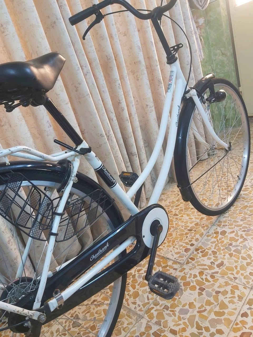 بايسكل بناتي حجم 27 ياباني موديل 2023 كسر حاوية نظافة 95/% جاهز من كلشي بدون اي نقص 

السعر 100الف وبي مجال 

((العنوان/بغداد/البلديات)) رقم الهاتف ***********
