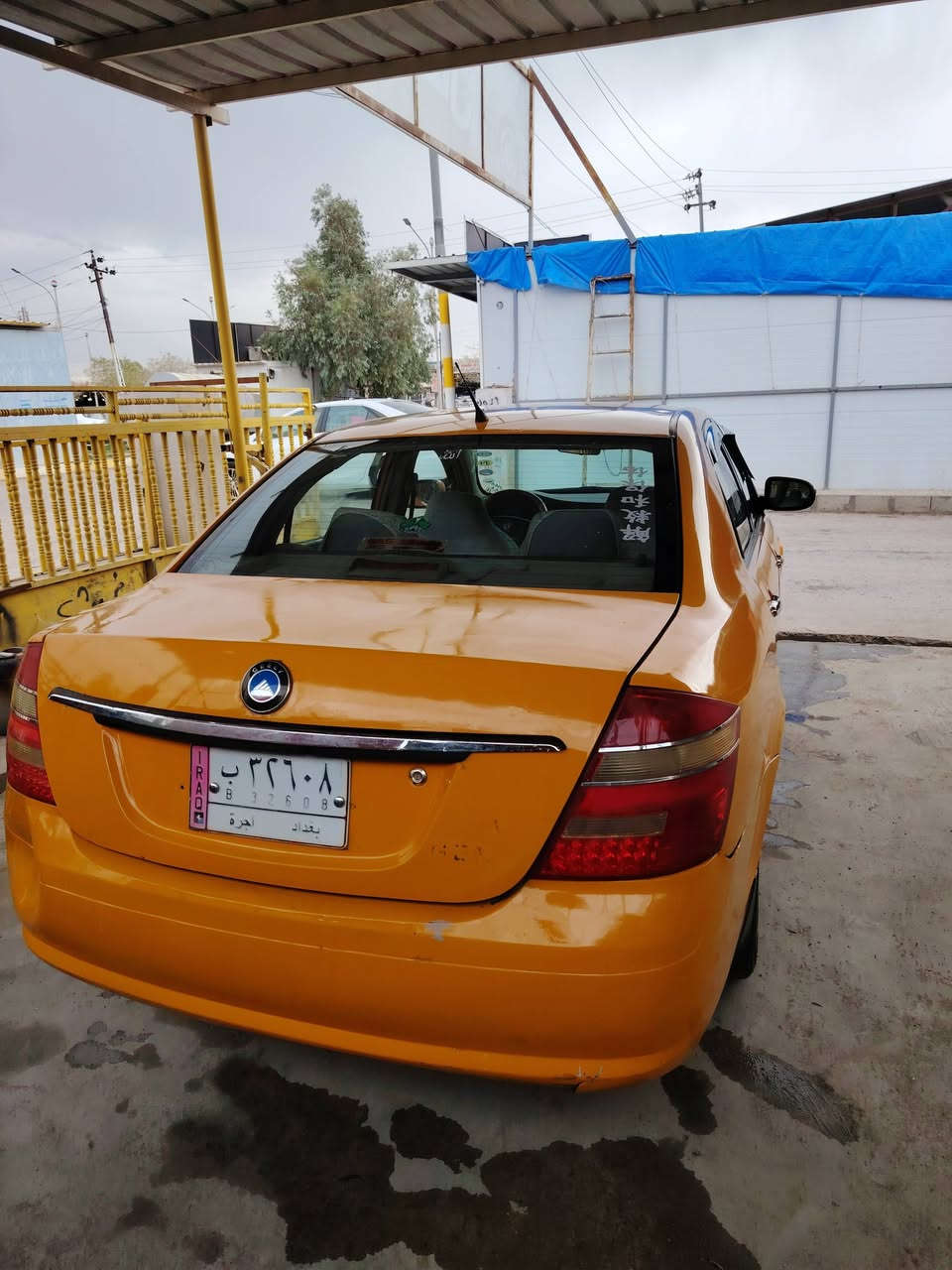 اسلام عليكم جيلي موبل للبيع كير محرك شواصي بل شرط تبريد شغال سنوية مشروع وطني لغايه 2030 شرط الغرامات والنقابة دفتر بانزين   كير ومحرك كورلا نحله          بيهة تريد تحويل تريد وكاله يرهم سياره اب اسمي.السعر 42.وبيها مجال  العنوان كركوك حي الخضراء ***********
