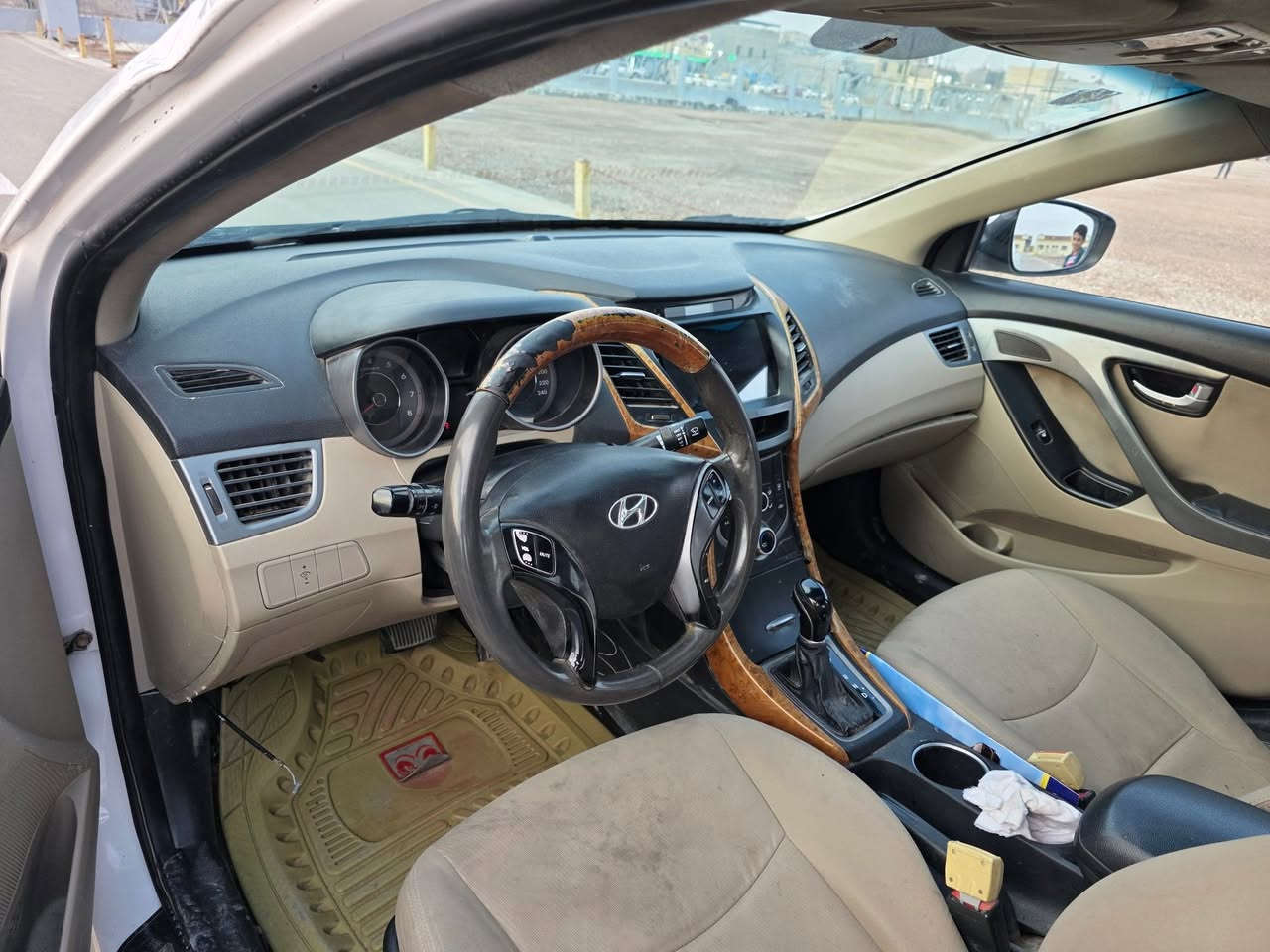 النترا خليجي مديل ١٦ رقم بصرة جديد سنويه جديده محرك ١٨٠٠ دوش فول موصفات عده البصمه بيهه صبغ ٣ قطع سياره جديده جاهزه من كلشي مابيهه اي نقص محرك وكير وحداده وتبريد شرط الفحص سعر ١٠٥ هاتف 📱 *********** عنوان بصرة
