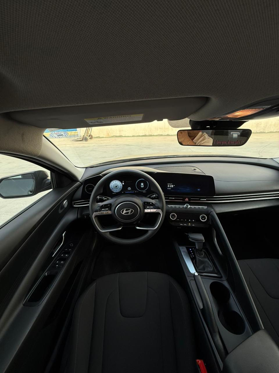 سلام عليكم بيع مستعجل الانتره 2024 السياره ماشيه 43 السياره نضيفه بمعنه الكلمه سبيره منازل كيره اي تي المرغوب بيه قطعه وحده السعر ١٥٠ وبيه مجال حك الجيه رقم ***********
