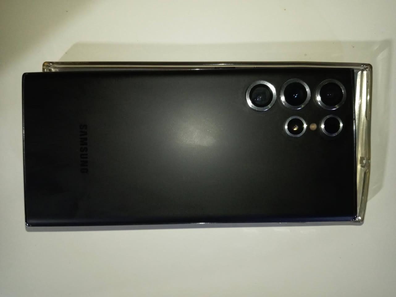 Galaxy S22 Ultra /التره
السلام عليكم جهاز التره نضيف شخط مابي 
ذاكره 256
للبيع يرهم مراوس ايفون 
رقم / ***********   واتساب
