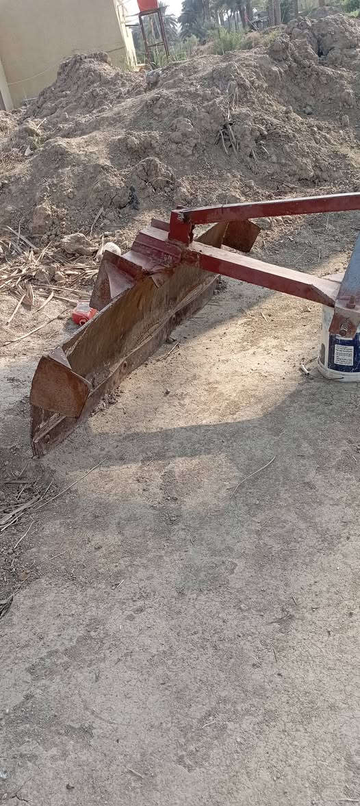 السلام عليكم للبيع معدلان مال فورد اسم ***********
