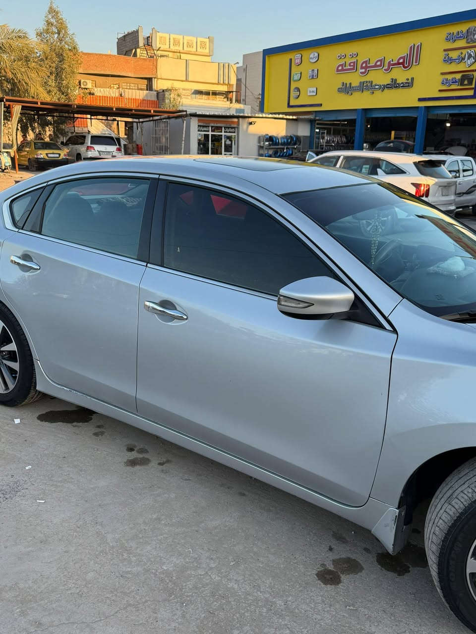 سلام عليكم ❤️
نيسان التيما 2017 ✅
رقم سليمانيه الجديد بـ اسمي السياره✅
تحويل ثاني يوم ✅
فول موصفات  1/1 ✅
قطعتين تبريد 🩶
فتحه⚔️🪬

رادارات ب المري ✅

كير جديد يم الاستاذ فيصل طه✅
+++
براد كير ✅

قطعتين فقط جاملغ وبنيد بدون دواخل ✅
صور الضرر ب المنشور ✅
السعر بـ130 وبيها مجال 
ديالى بعقوبه 
***********
