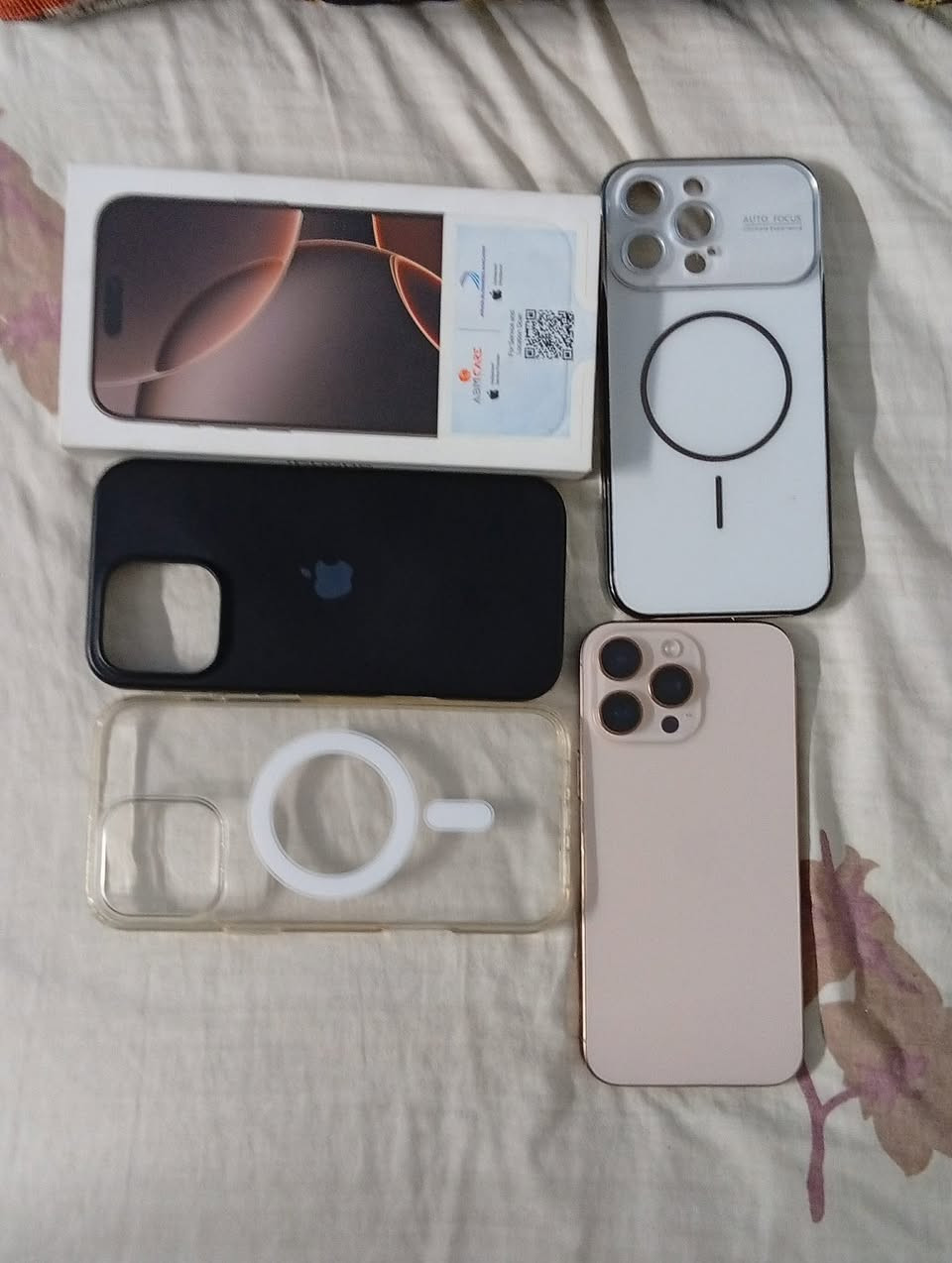iphone 16 pro max
Battery 96 
storge 256
نسخة شرق اوسط 
لسه في ضمان لحد 30/7/2026
القاهرة 
سعر 🔥🔥🔥


**إذا كنت صاحب هذا الإعلان وتريد حذفه لأي سبب، رجاءا أرسل رسالة إلى الدعم الفني**