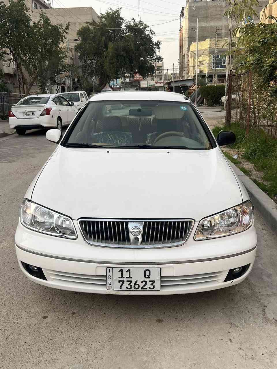 سني ٢٠٠٦ ياباني سيارة بيها دعاميات صبغ و شبر يم القبغ مال البانزين و الباقي مكفول تبريد تدفئه كير مكينه بلاد رقم بغداد ***********
