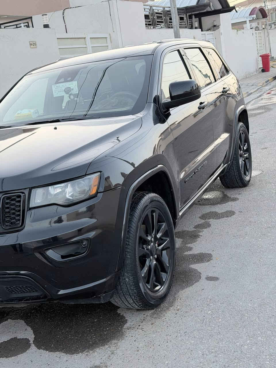 السلام عليكم
جيب بلاك توب موديل 18
حادثها جاملغ وبنيد بدون دواخل 
صور السونار والحادث بلمنشور 
مكاني بابل 
 مكينه مفتوحه 
***********
