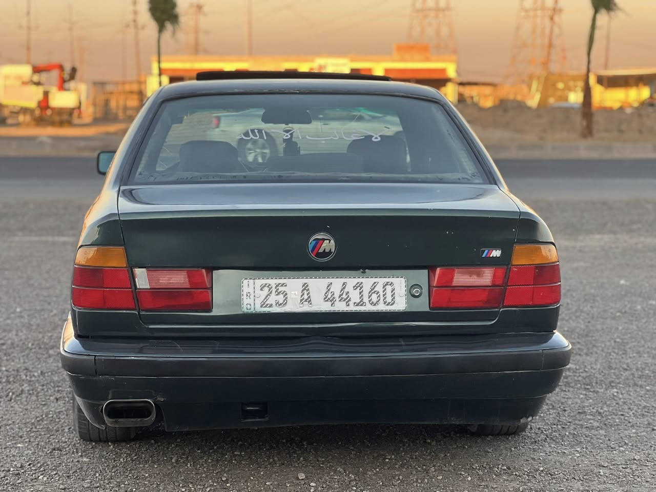 بي ام 525 مسكر
موديل 90 
بدون حادث مصبوغة جمالية 
صدر جديد 
بيها خيط بخار
5 ويل خلية
تحويل ثاني يوم
السعر 52$ 
مكان السيارة سامراء
***********
